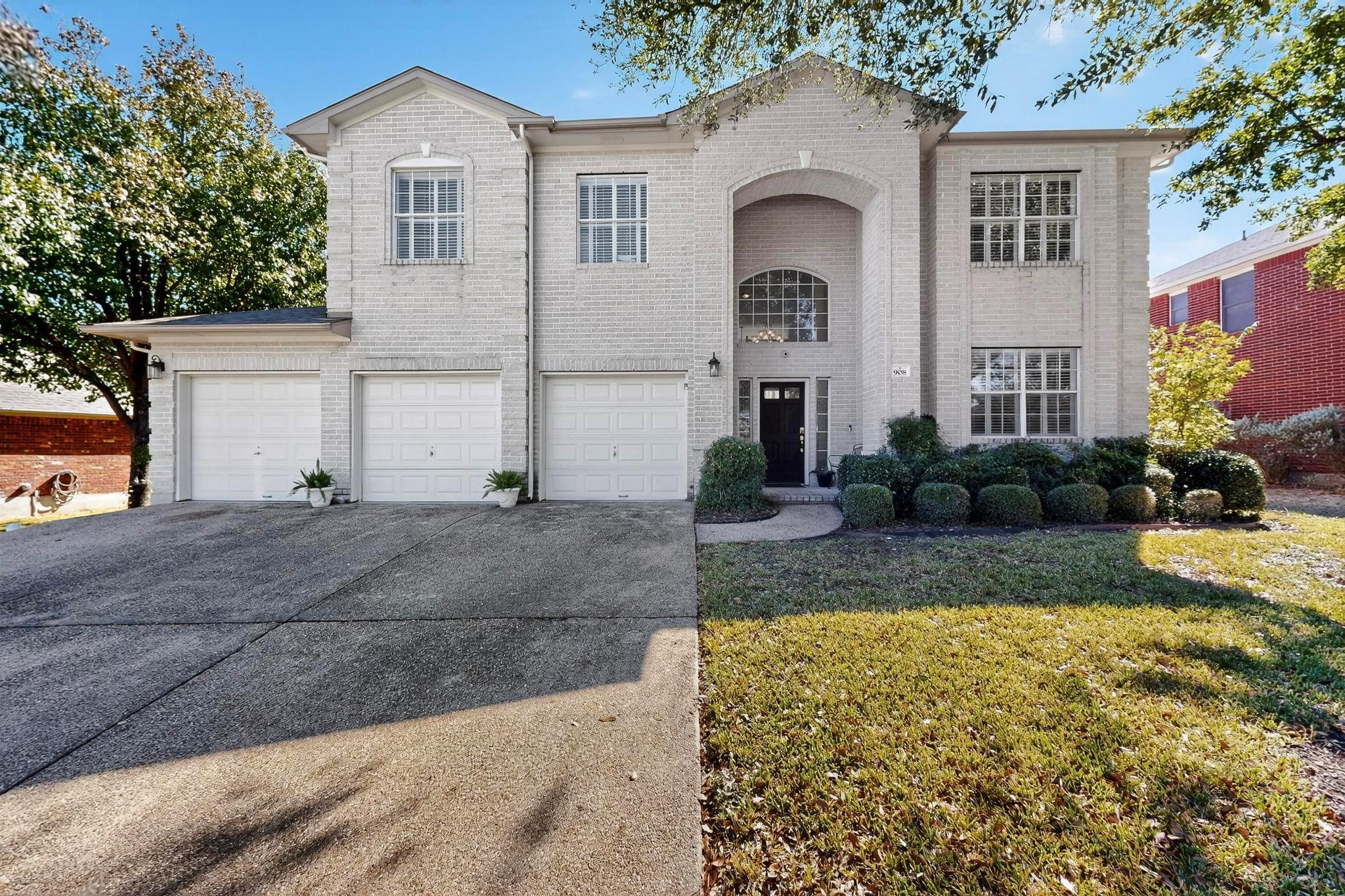 908 Cashew Ln, Cedar Park, TX 78613