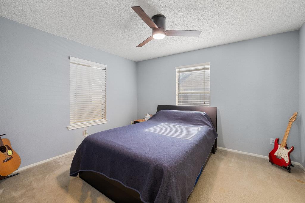 1700 Taron Dr, Round Rock, TX 78681