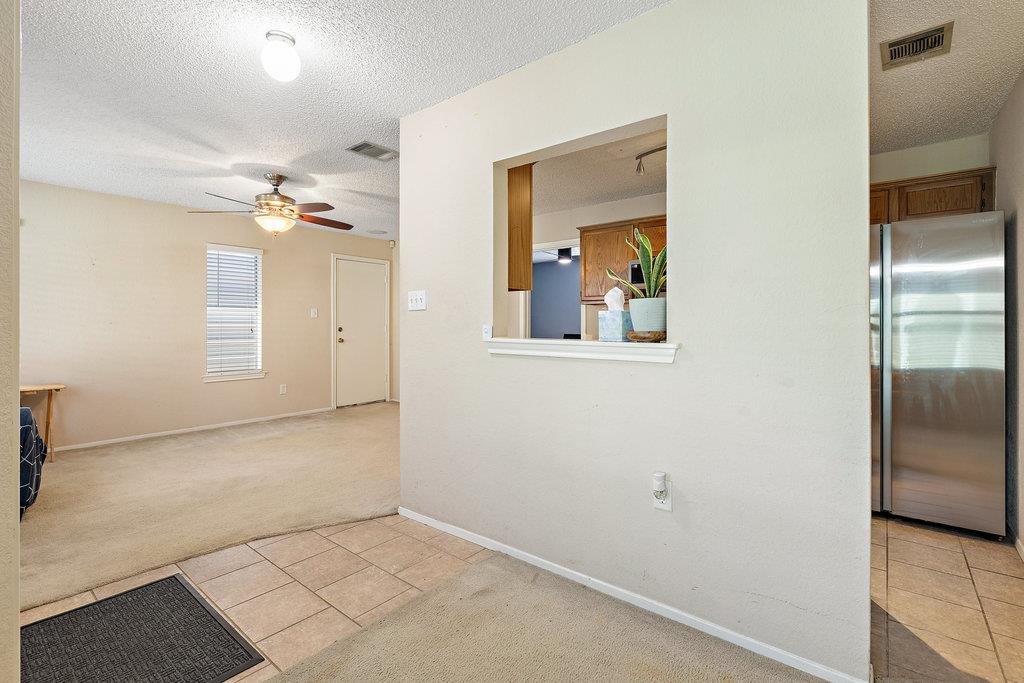 1700 Taron Dr, Round Rock, TX 78681