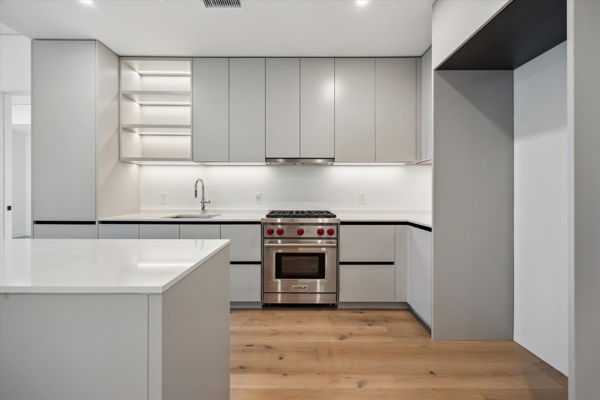 610 Davis St # 2304, Austin, TX 78701