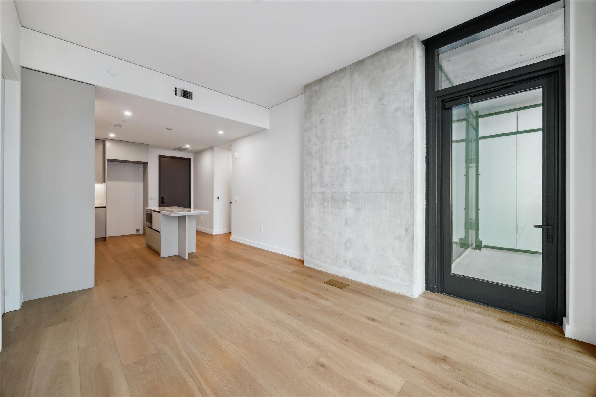 610 Davis St # 2304, Austin, TX 78701