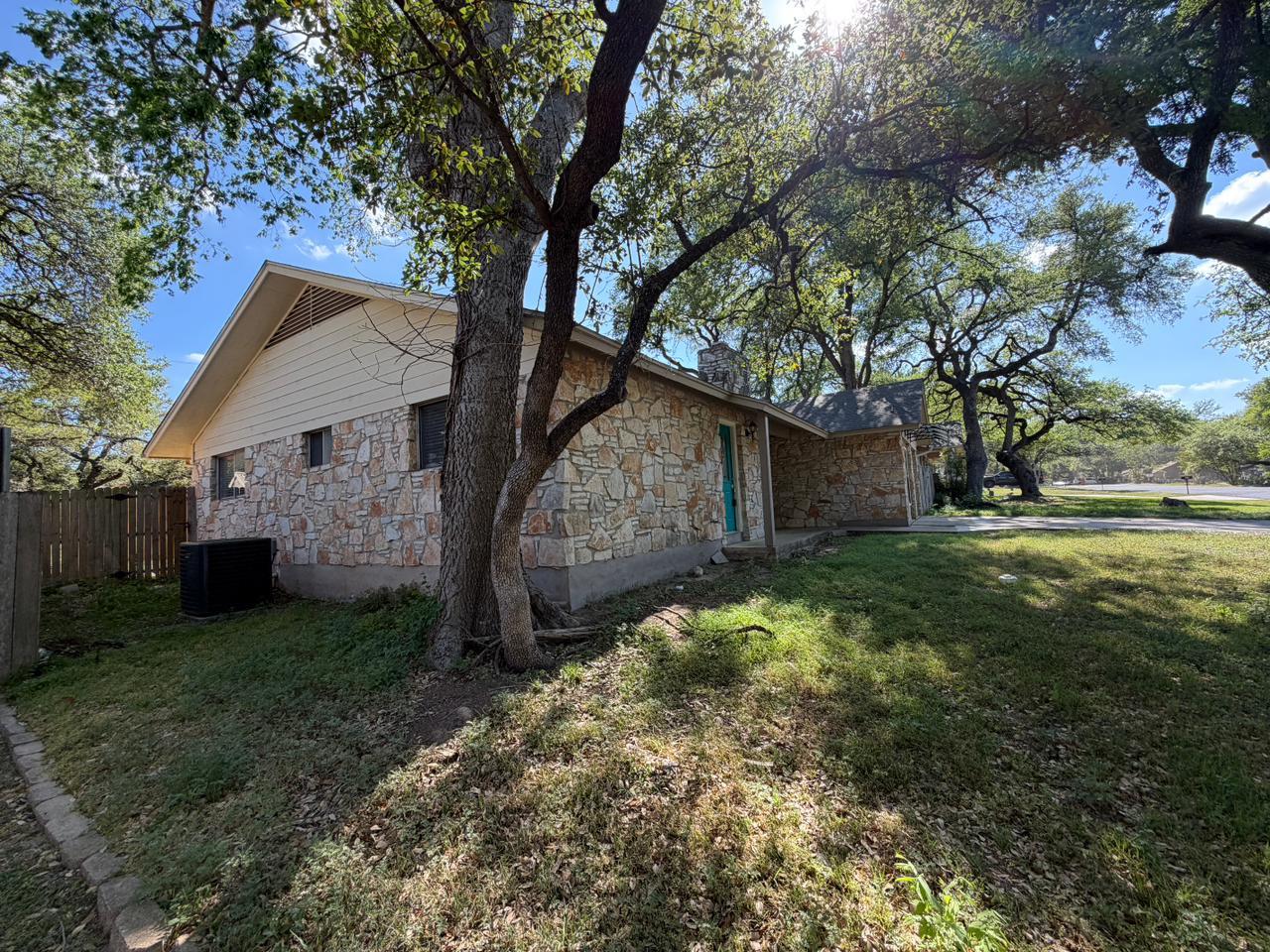 9405 NEWBERRY Dr # A, Austin, TX 78729