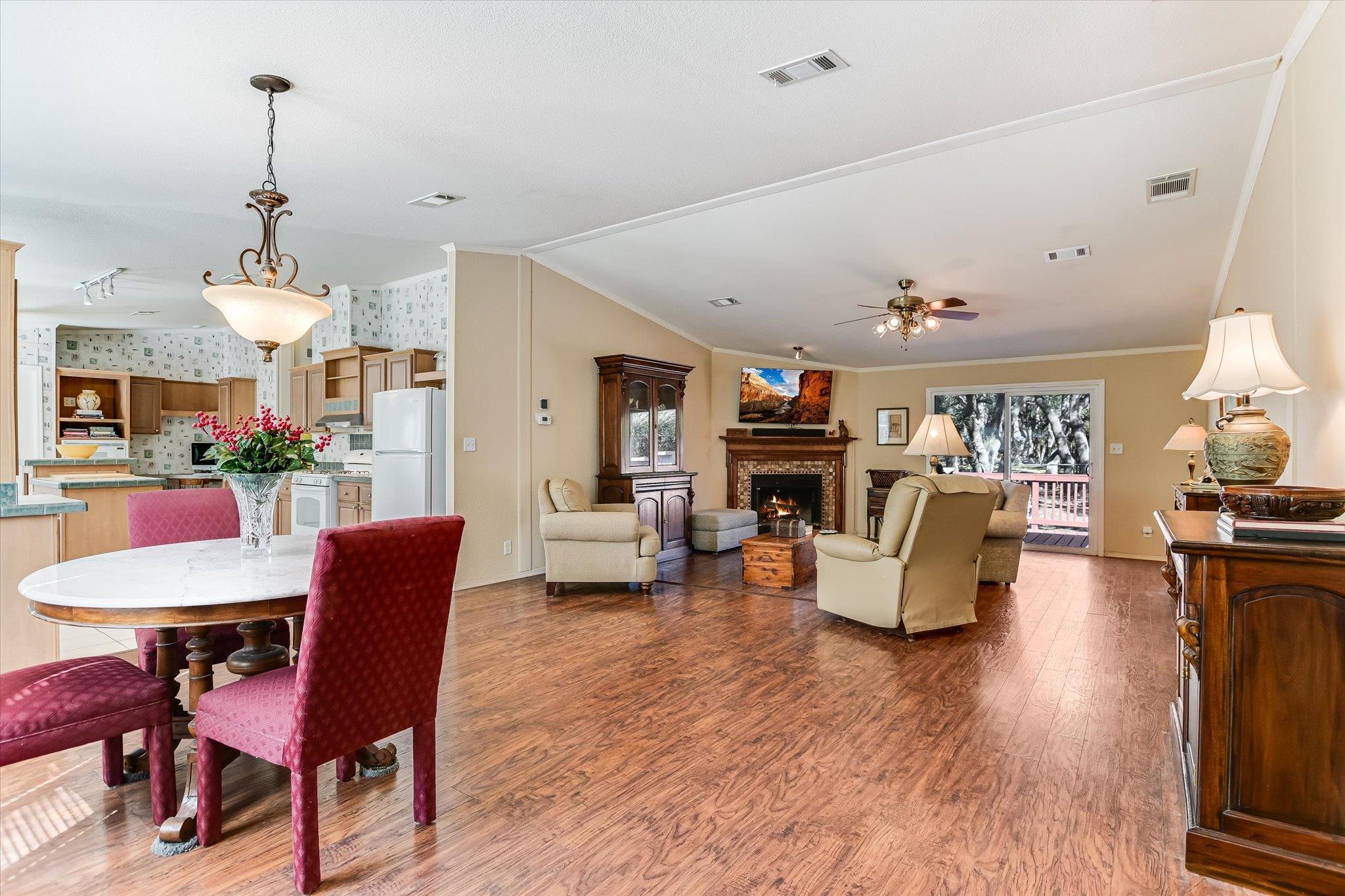 5300 Fischer Store Rd, Wimberley, TX 78676