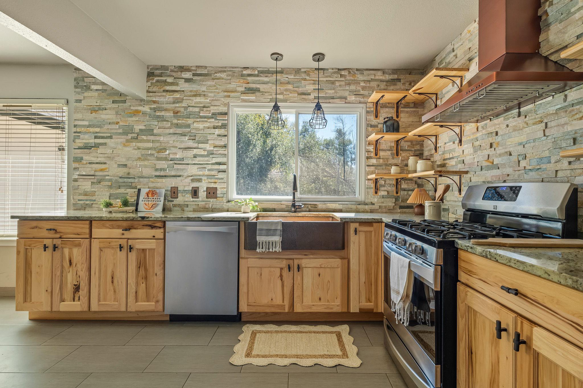 10401 Mourning Dove Dr, Austin, TX 78750