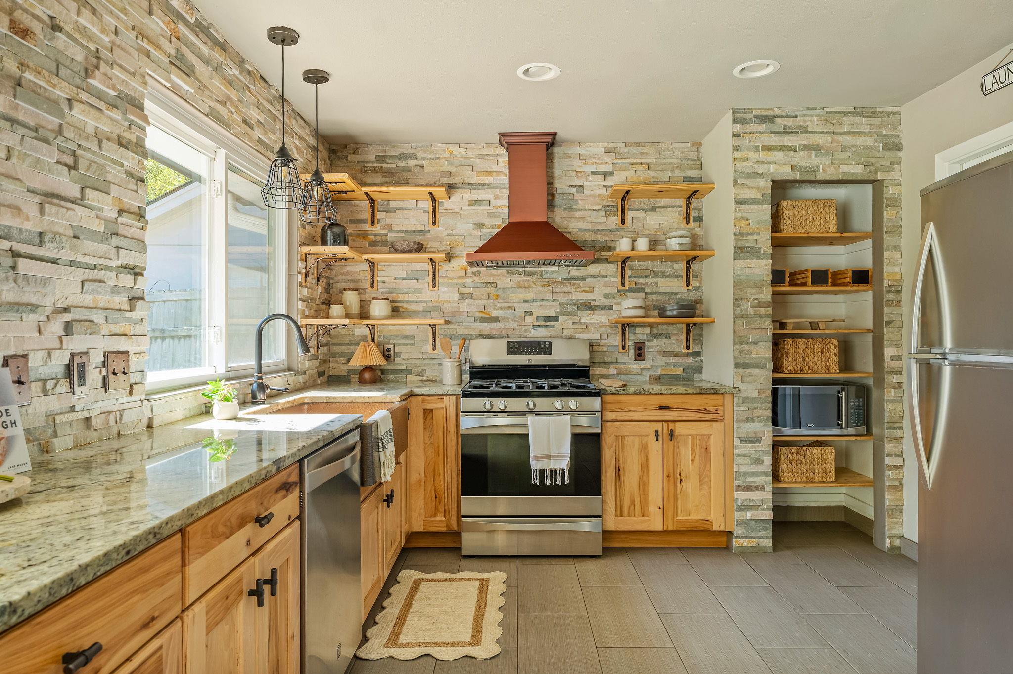 10401 Mourning Dove Dr, Austin, TX 78750