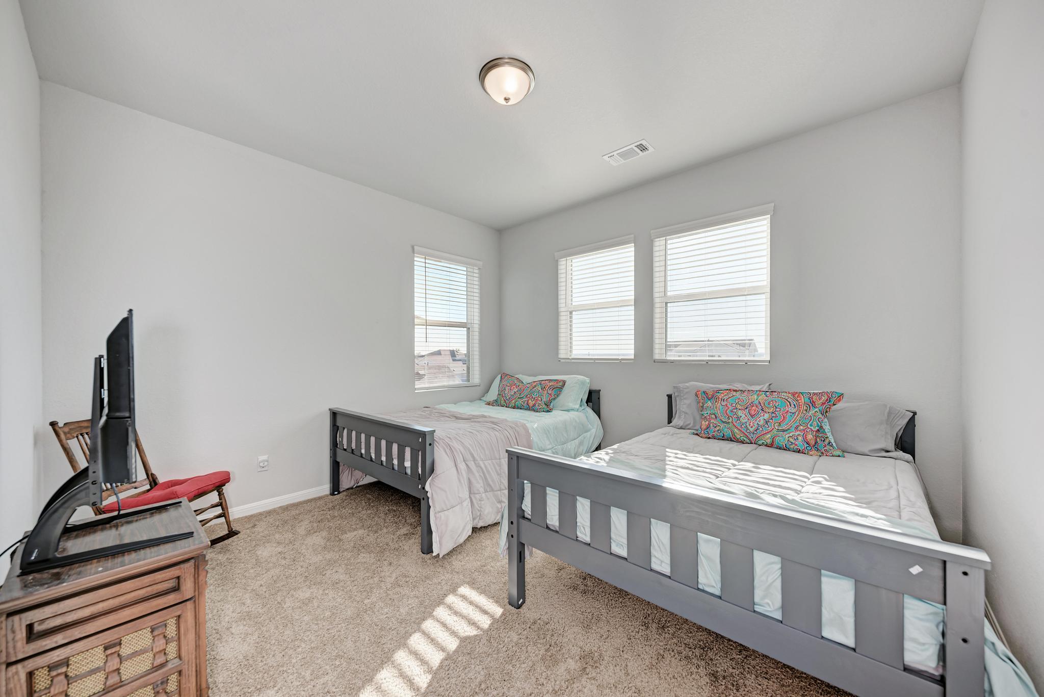 125 Wagon Spoke Way, Liberty Hill, TX 78642