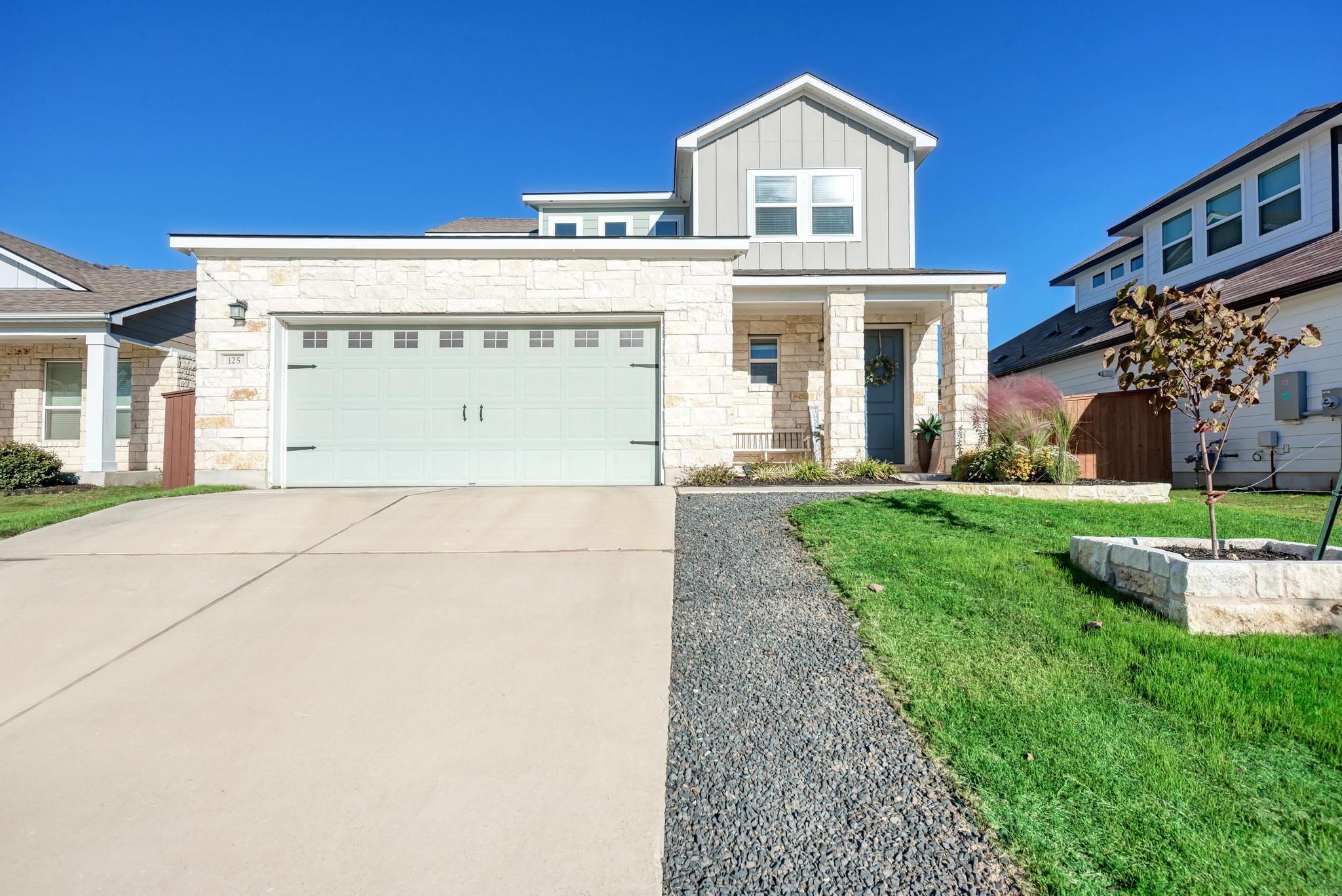 125 Wagon Spoke Way, Liberty Hill, TX 78642