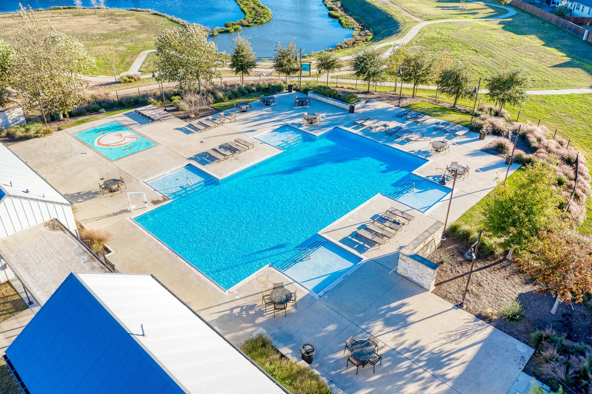 125 Wagon Spoke Way, Liberty Hill, TX 78642