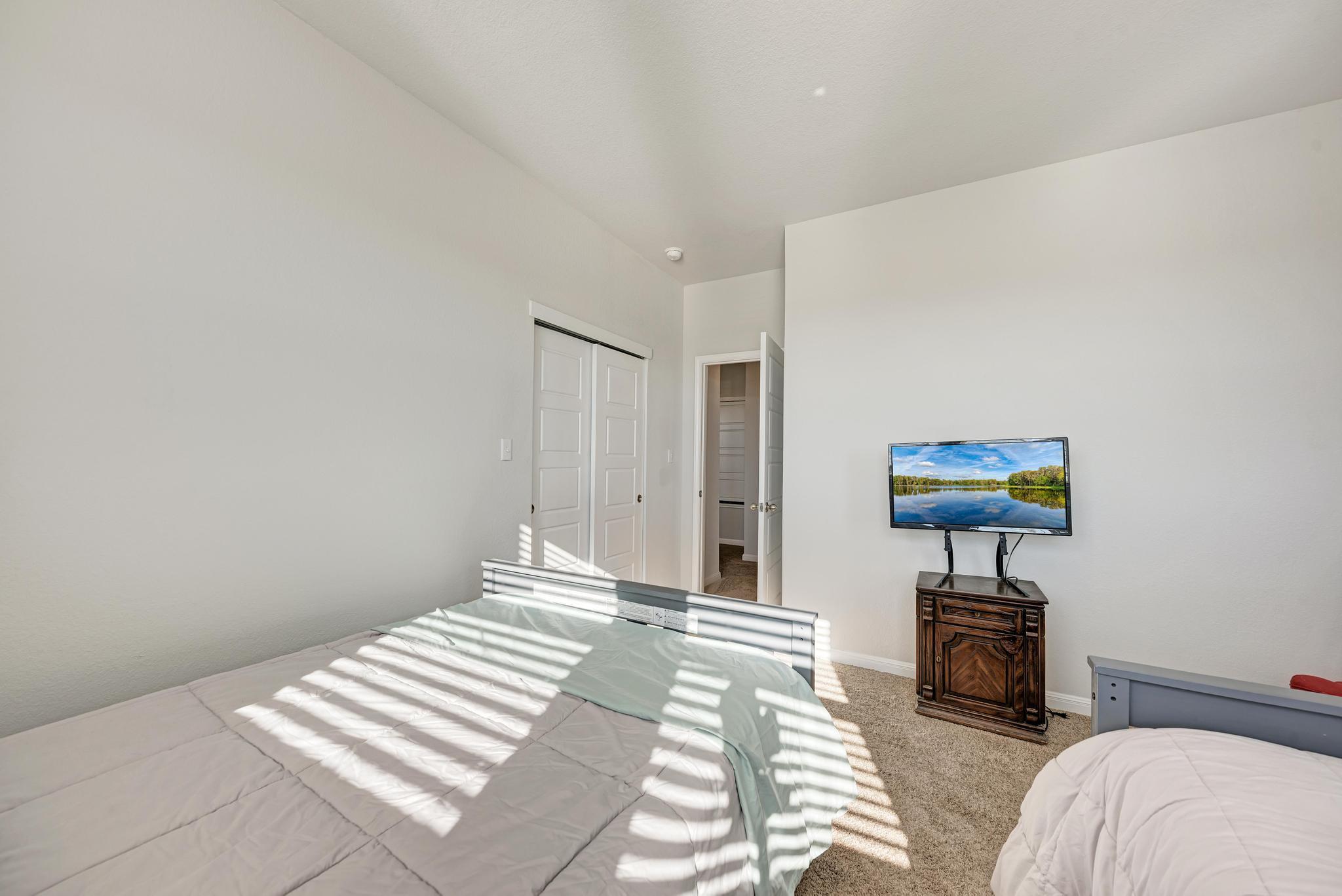 125 Wagon Spoke Way, Liberty Hill, TX 78642