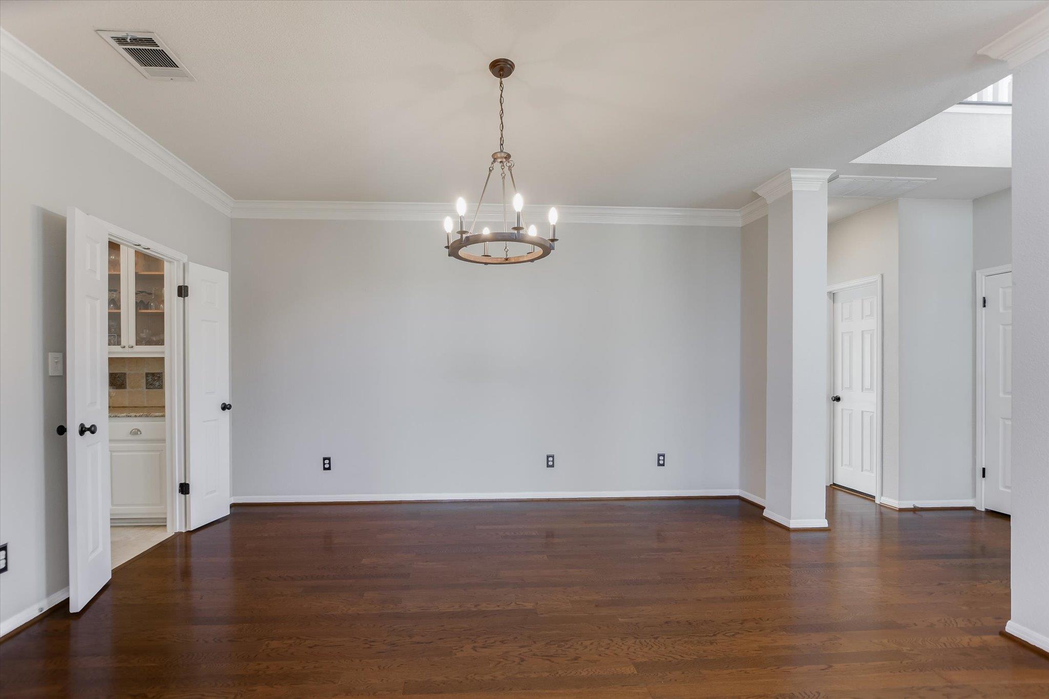 10305 Scull Creek Dr, Austin, TX 78730