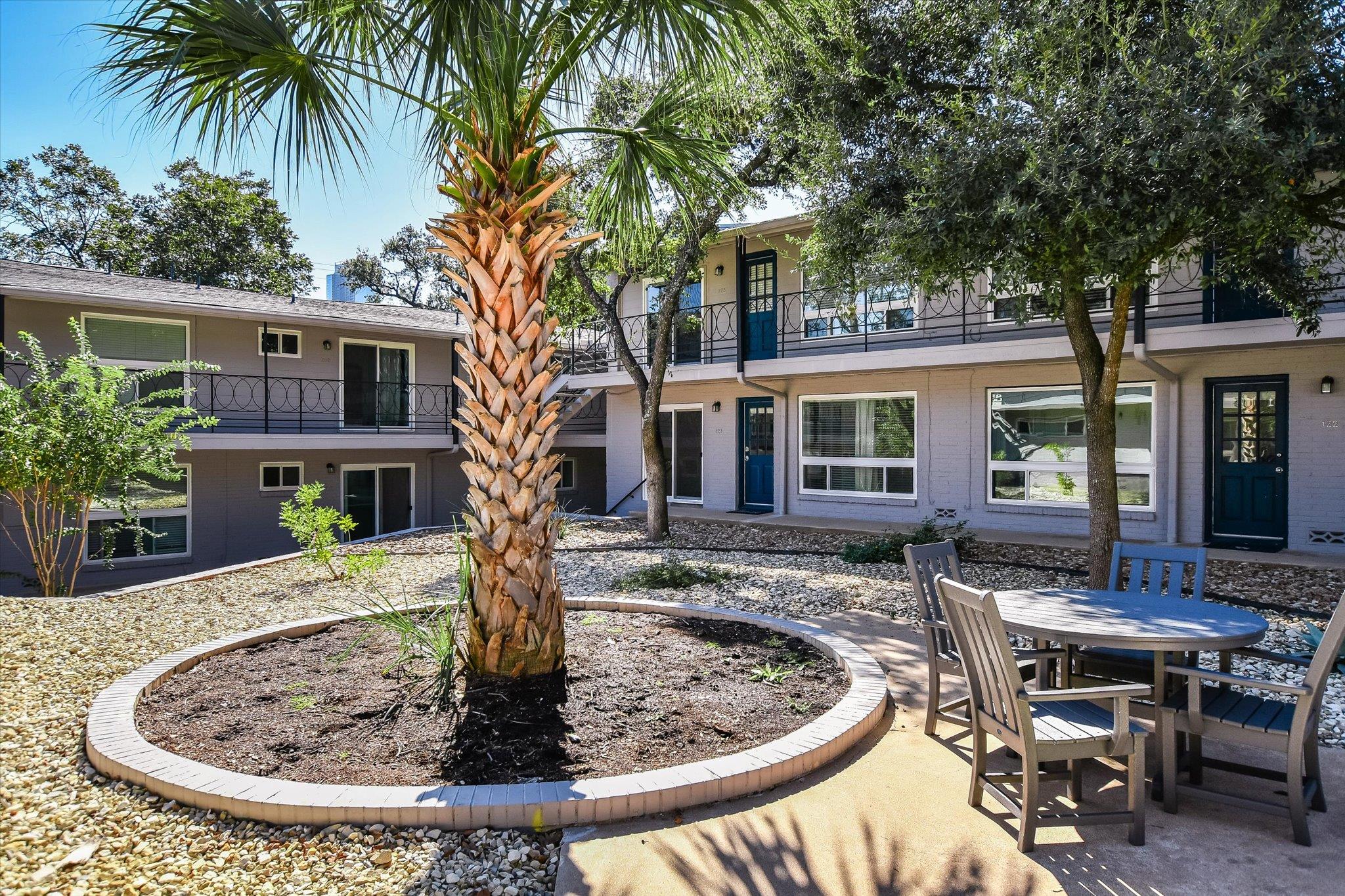 1210 Windsor Rd # 123, Austin, TX 78703