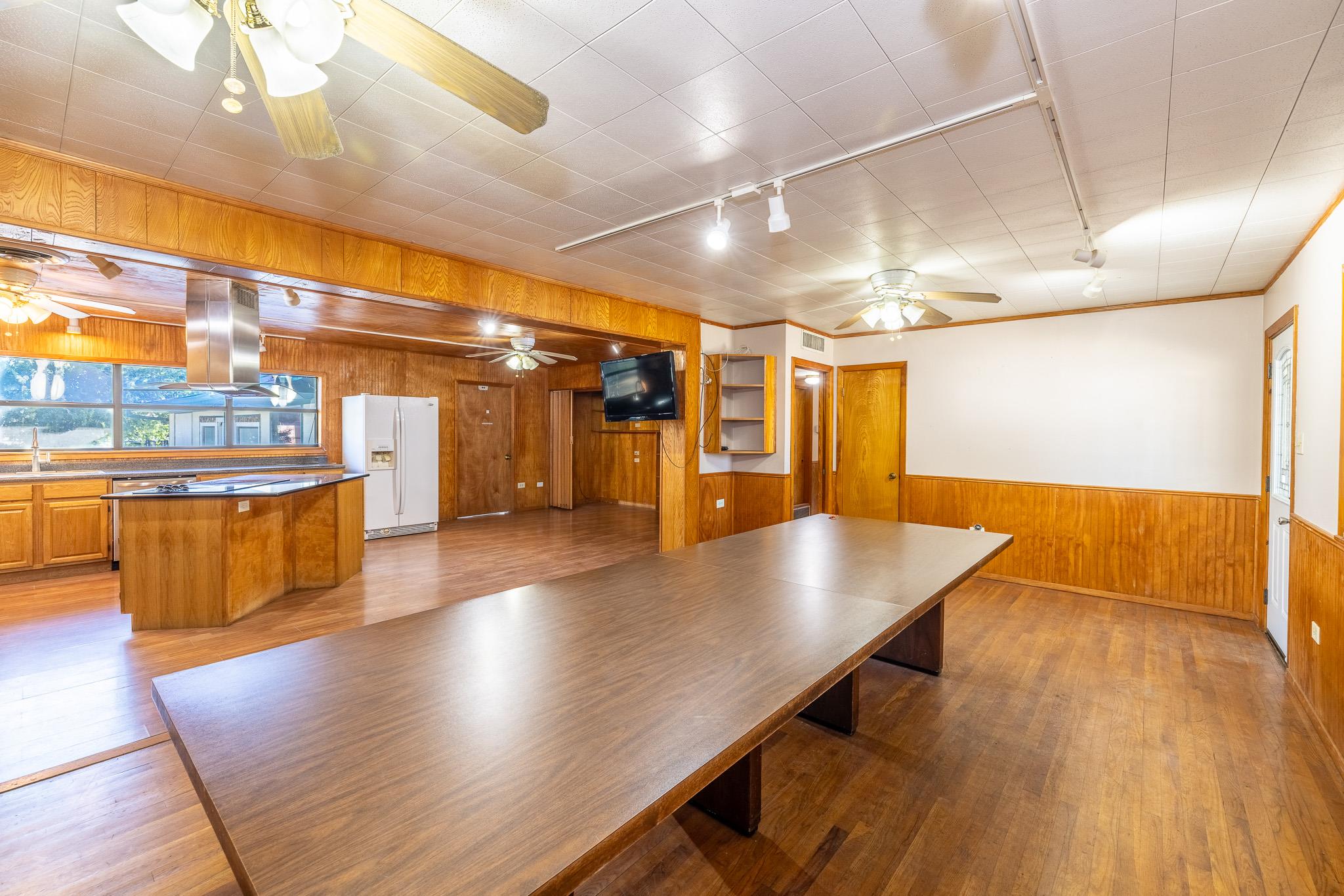 1724 Hickston St, Gonzales, TX 78629