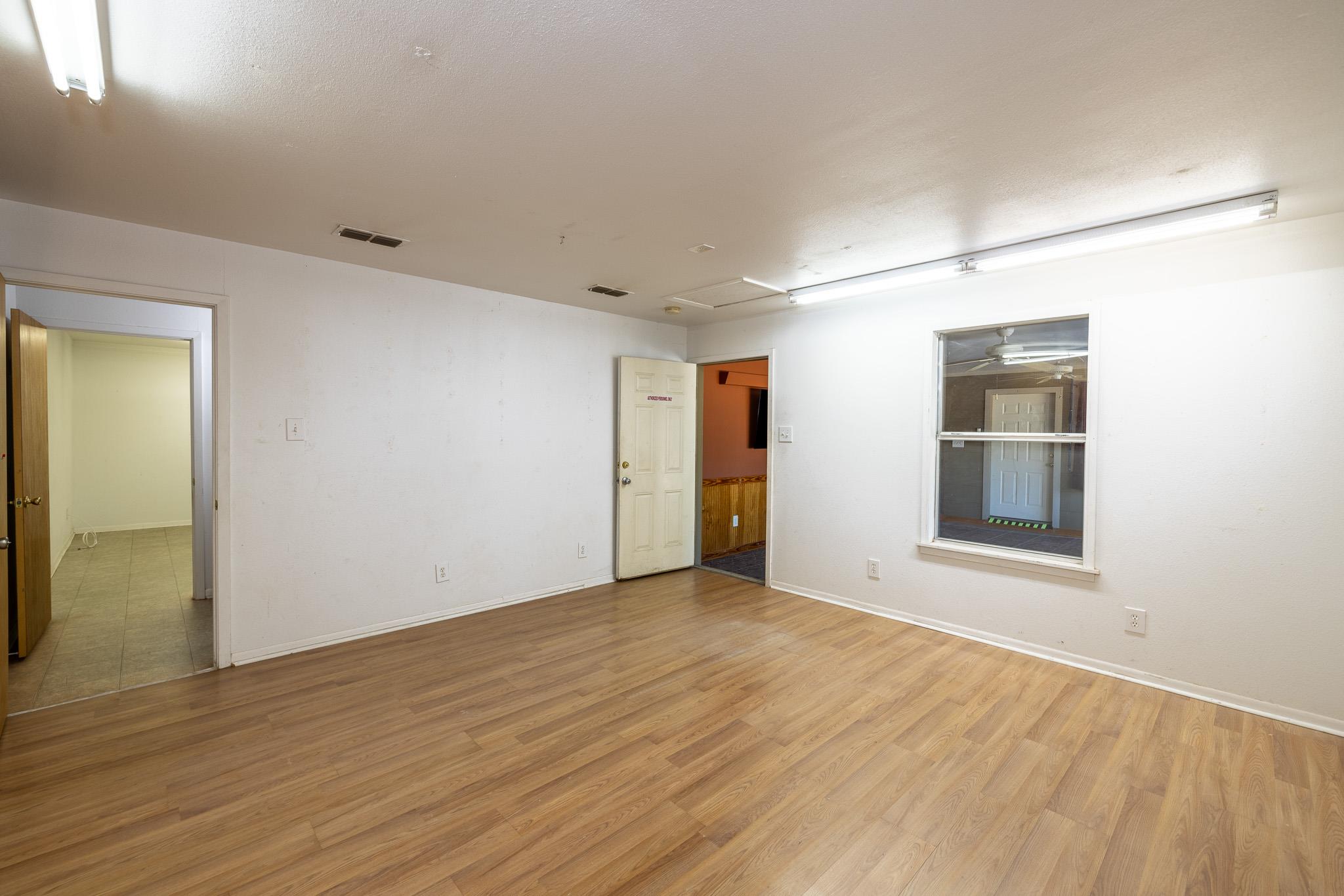 1724 Hickston St, Gonzales, TX 78629