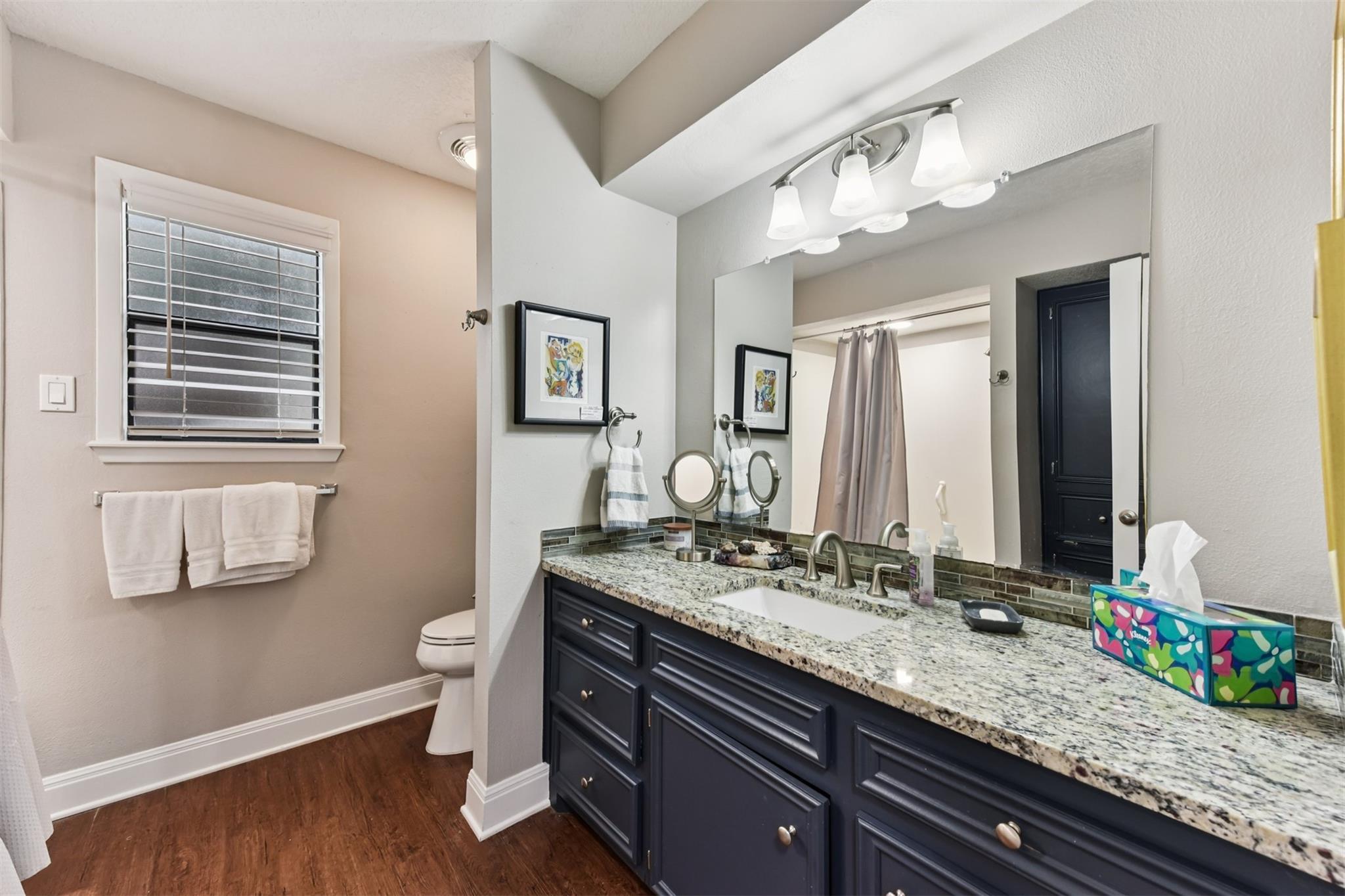 66 Woodcreek Dr, Wimberley, TX 78676