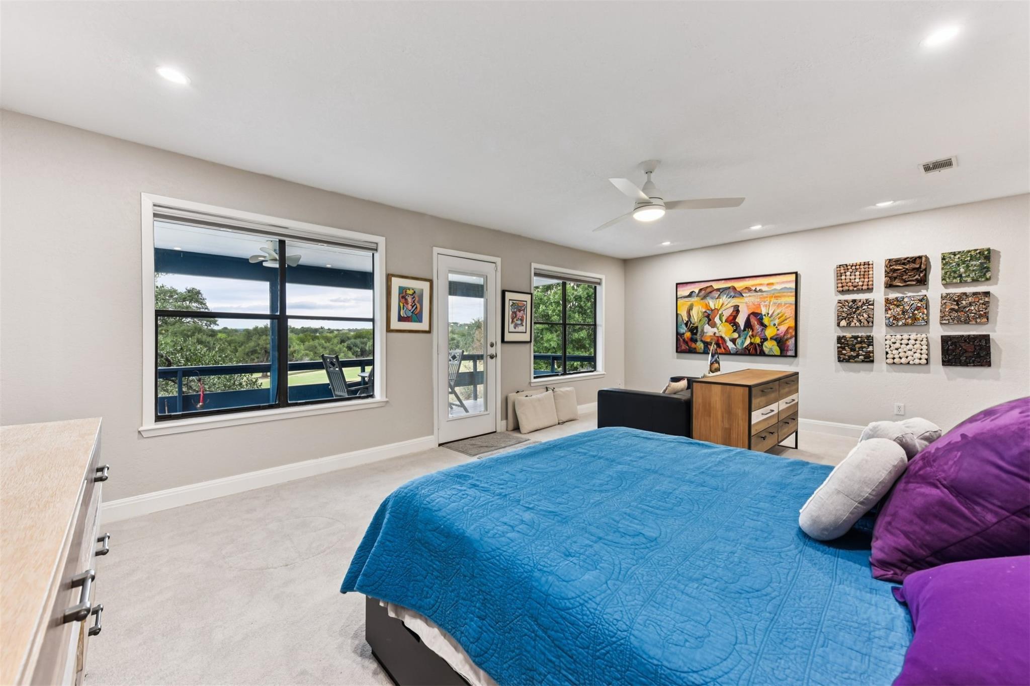 66 Woodcreek Dr, Wimberley, TX 78676