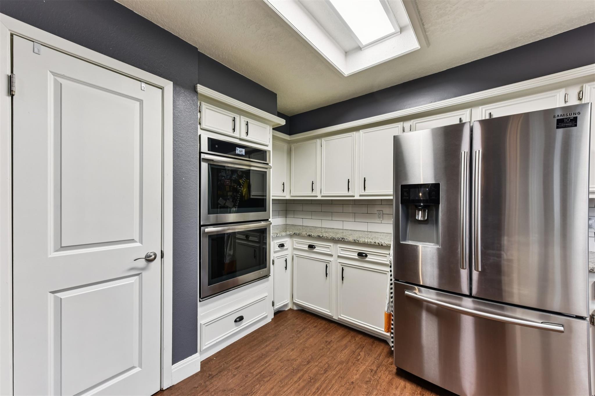 66 Woodcreek Dr, Wimberley, TX 78676