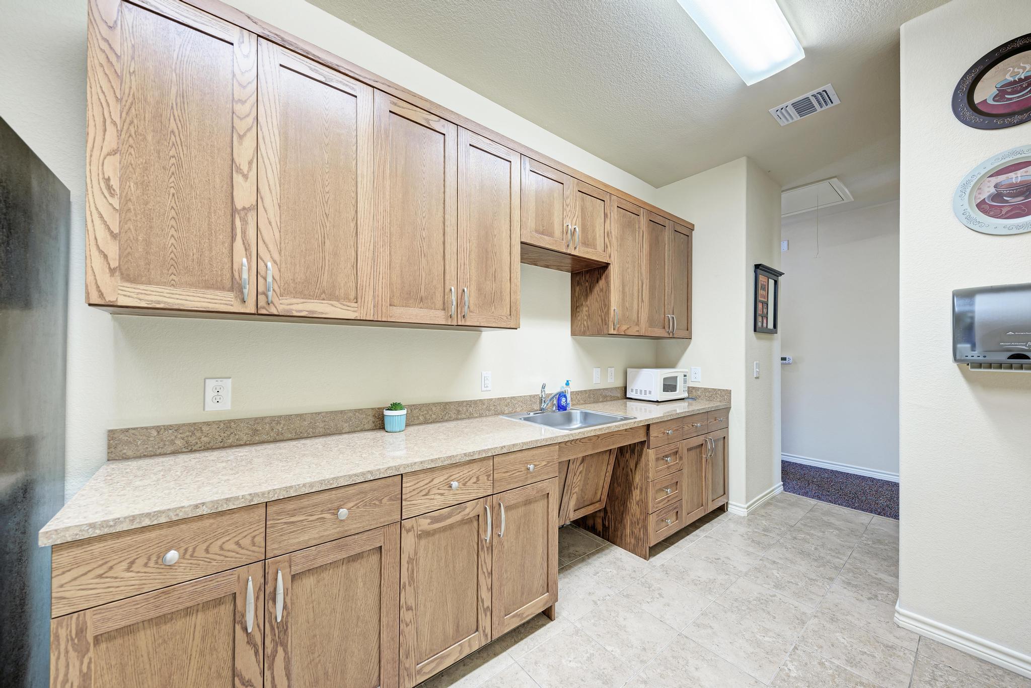 1464 E Whitestone Blvd # 1903 & 1904, Cedar Park, TX 78613