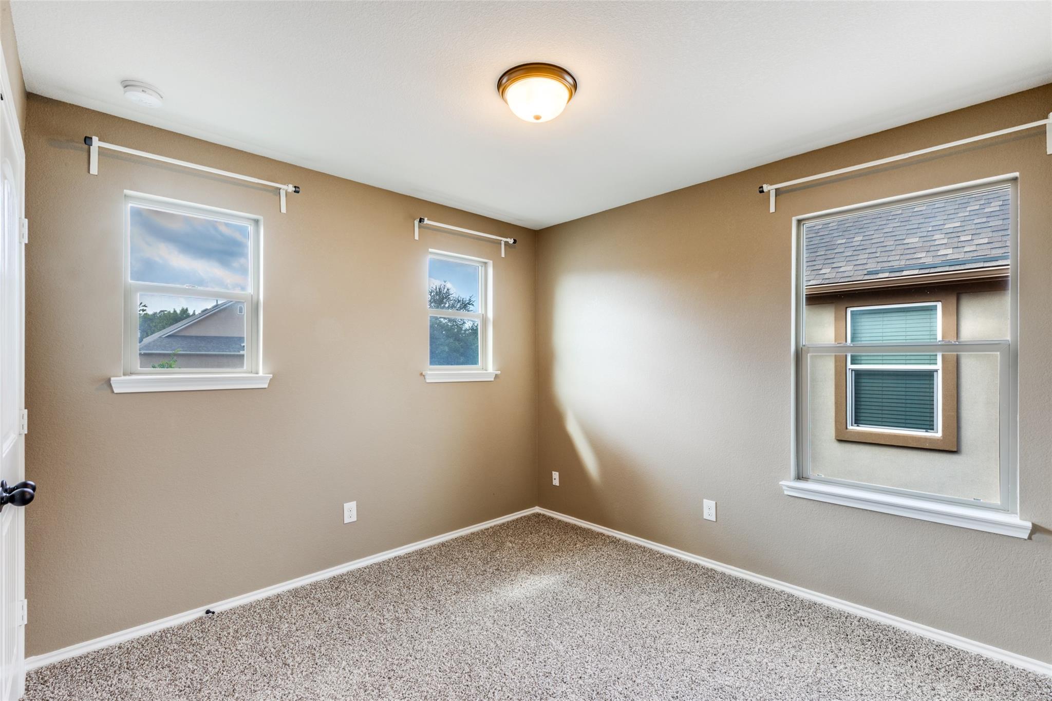 1205 Half Hitch Trl, Georgetown, TX 78633