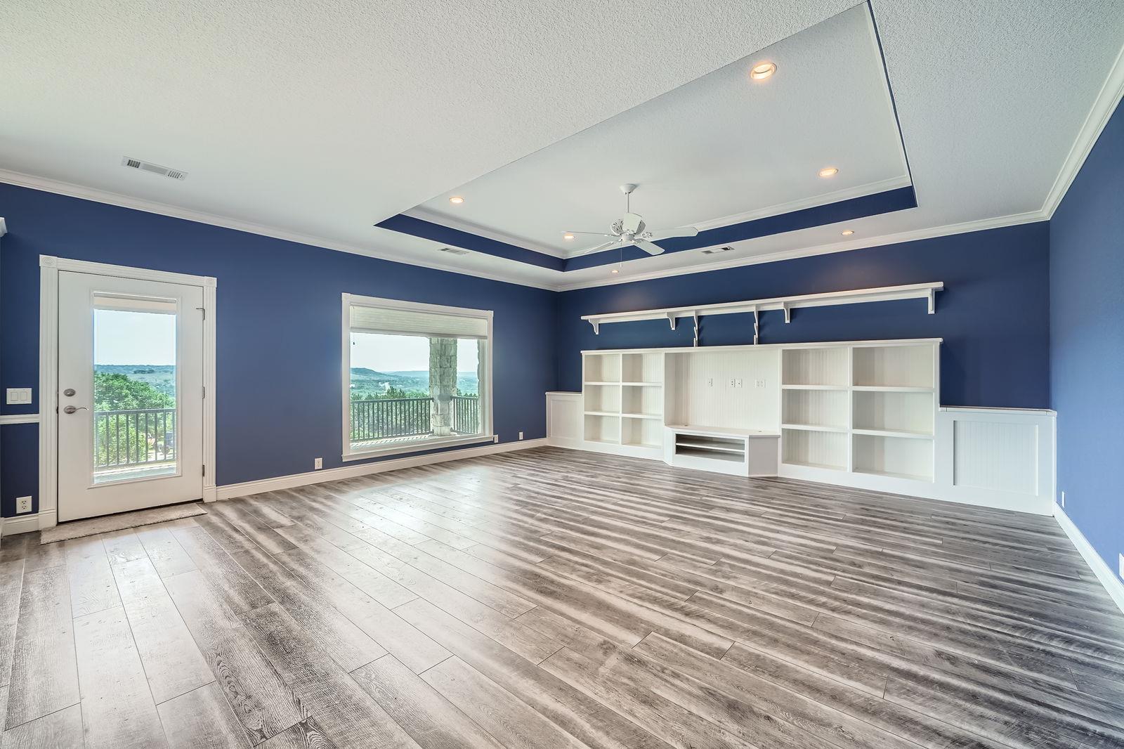 128 Oak Crest Dr, Bertram, TX 78605