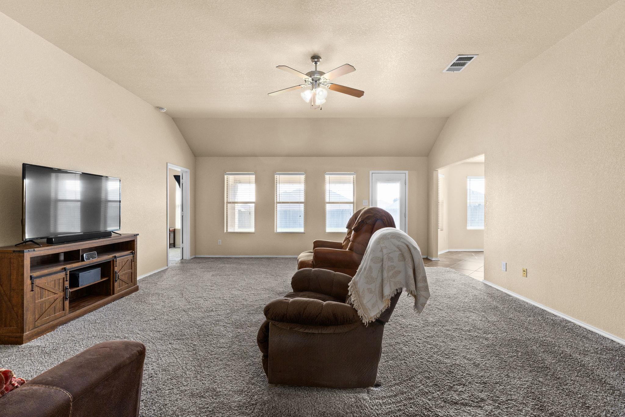 404 Curtis Dr, Killeen, TX 76542