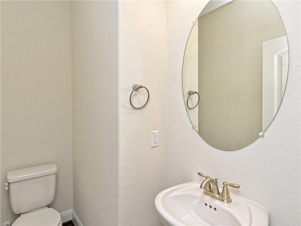 15716 Cinca Terra Dr, Austin, TX 78738