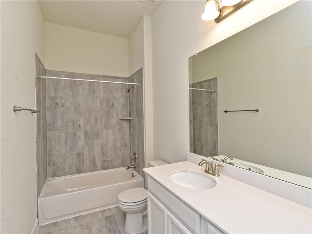 15716 Cinca Terra Dr, Austin, TX 78738