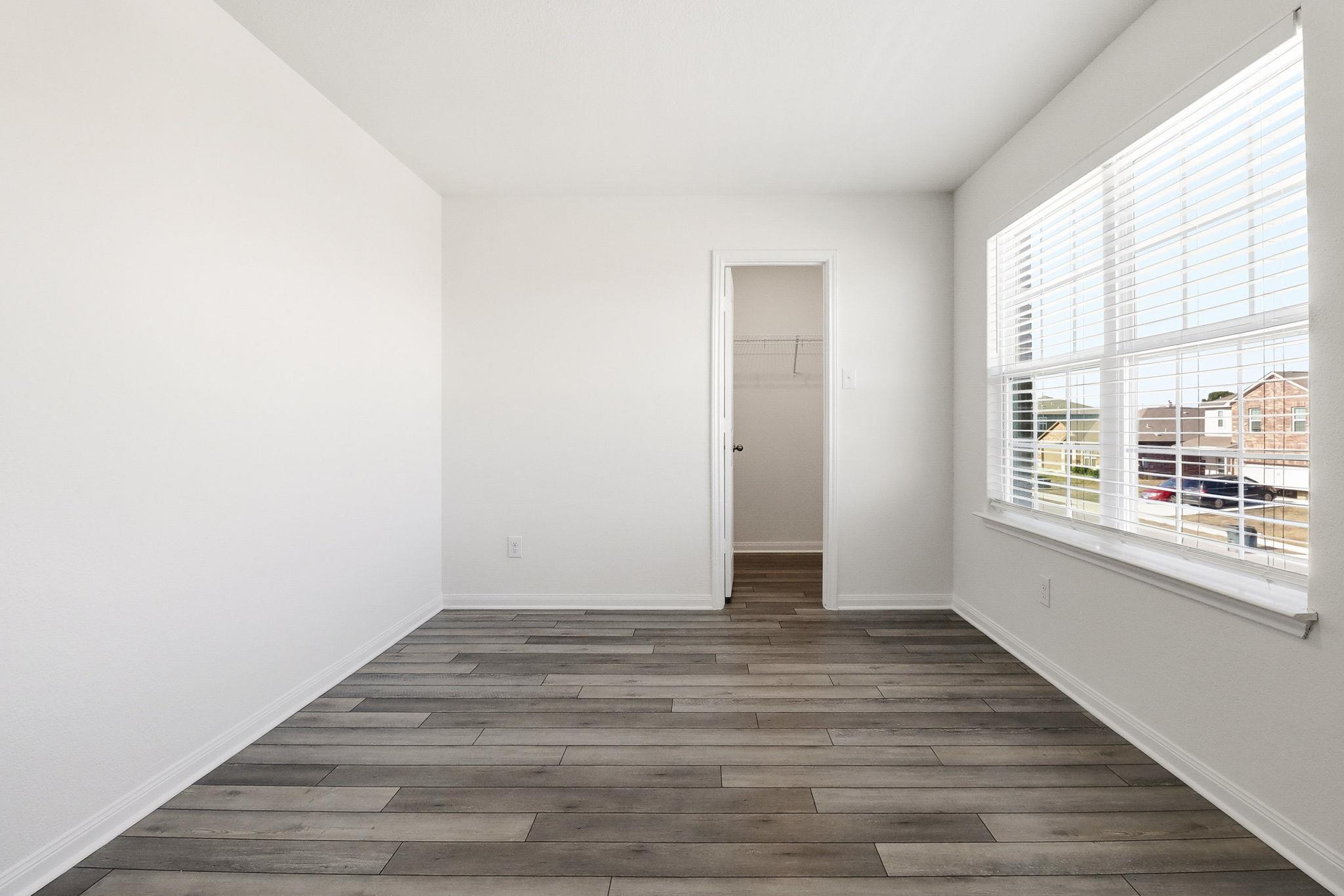 1283 Treeta Trl, Kyle, TX 78640