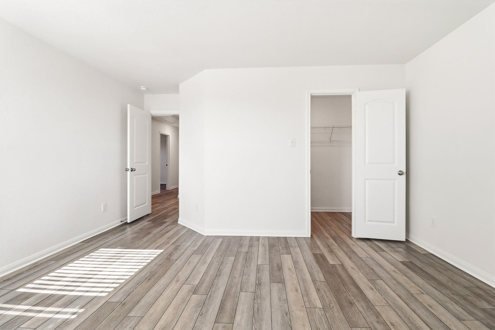 1283 Treeta Trl, Kyle, TX 78640