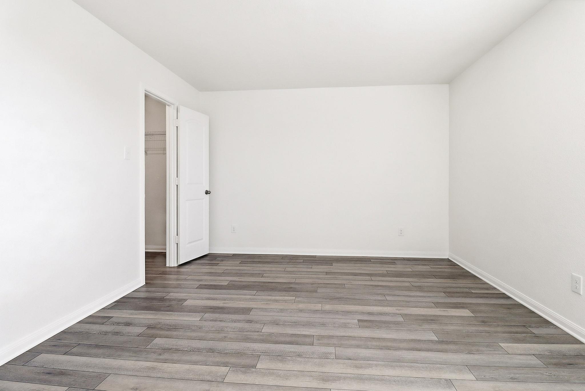 1283 Treeta Trl, Kyle, TX 78640