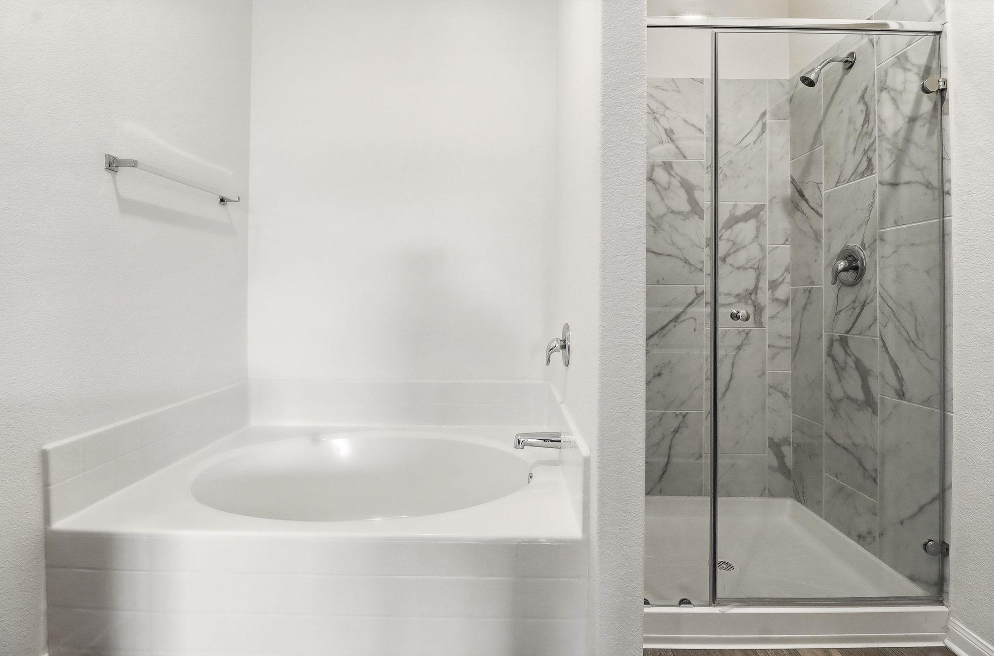 1283 Treeta Trl, Kyle, TX 78640