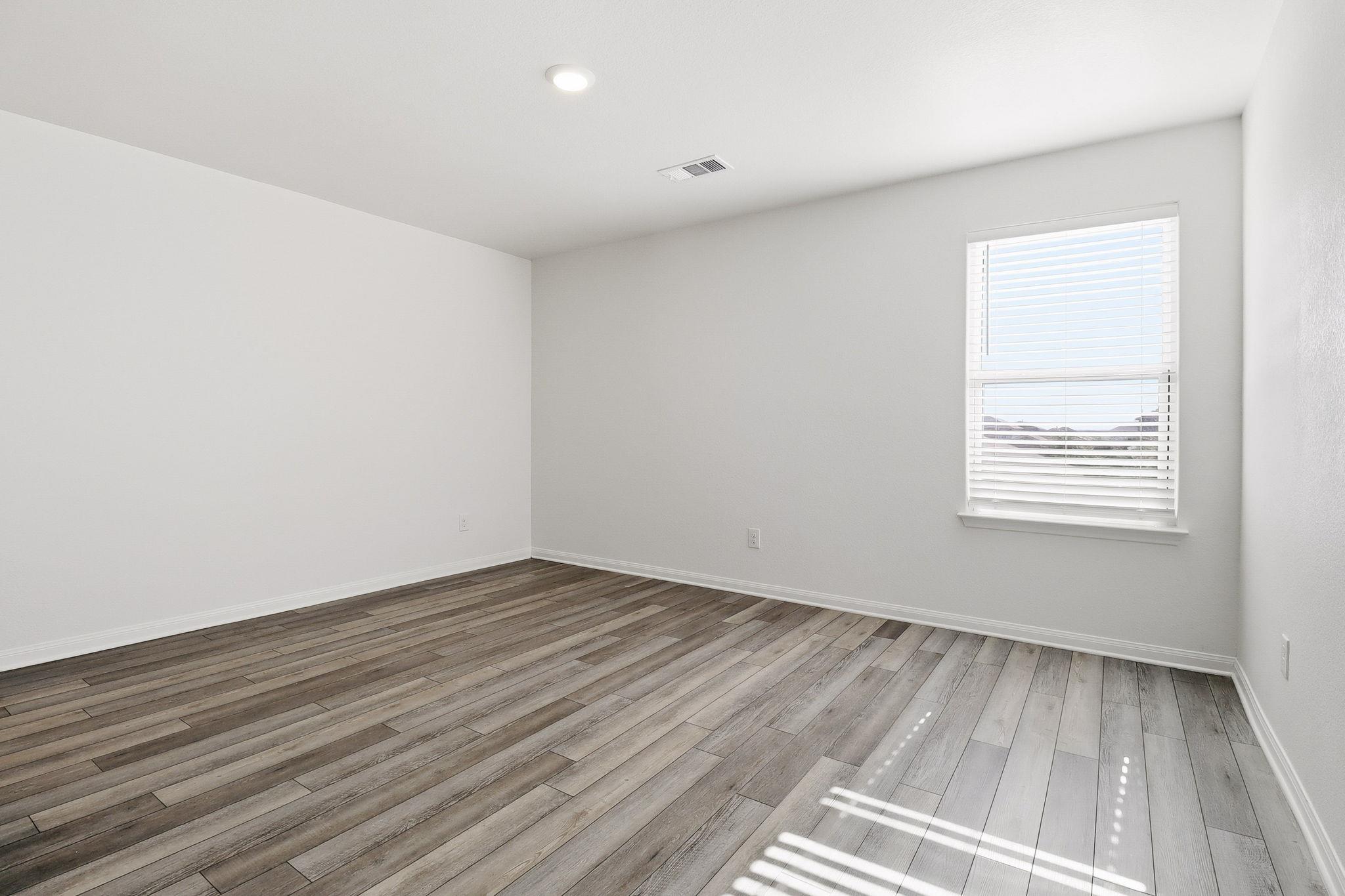 1283 Treeta Trl, Kyle, TX 78640