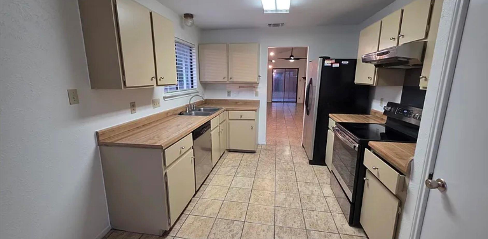 1300 Tuffit Ln, Austin, TX 78753