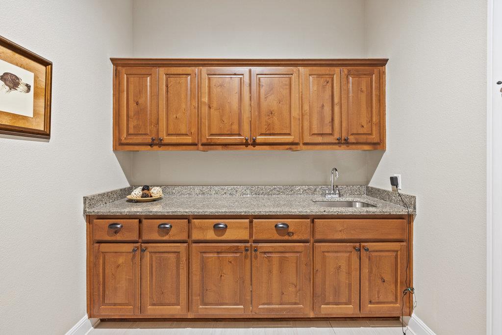 916 Morning Moon Cir, Austin, TX 78732