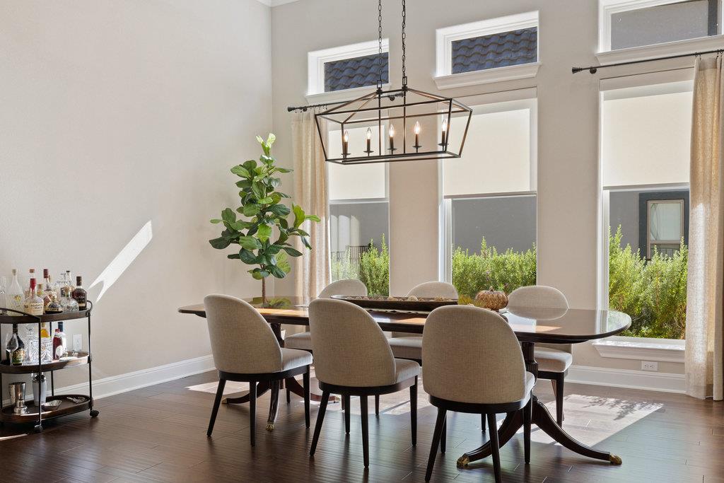 916 Morning Moon Cir, Austin, TX 78732