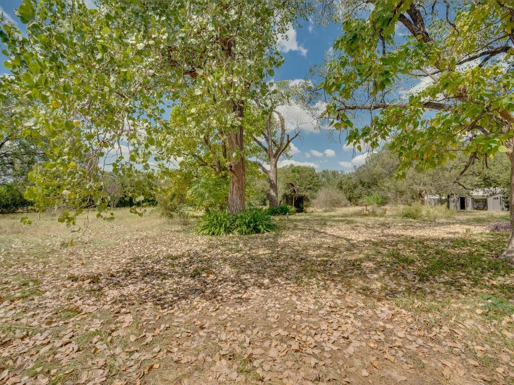 316 S Avenue C # B, Elgin, TX 78621