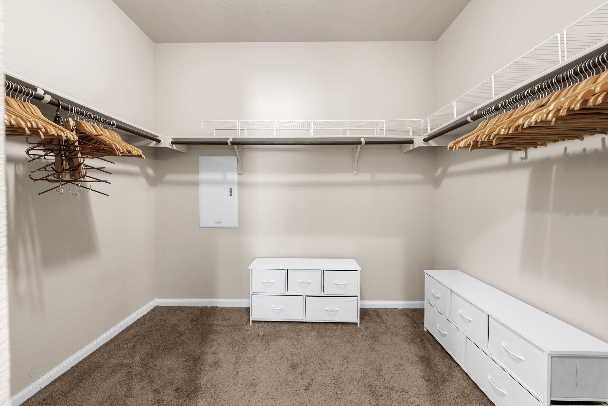 6916 Branrust Dr, Austin, TX 78744