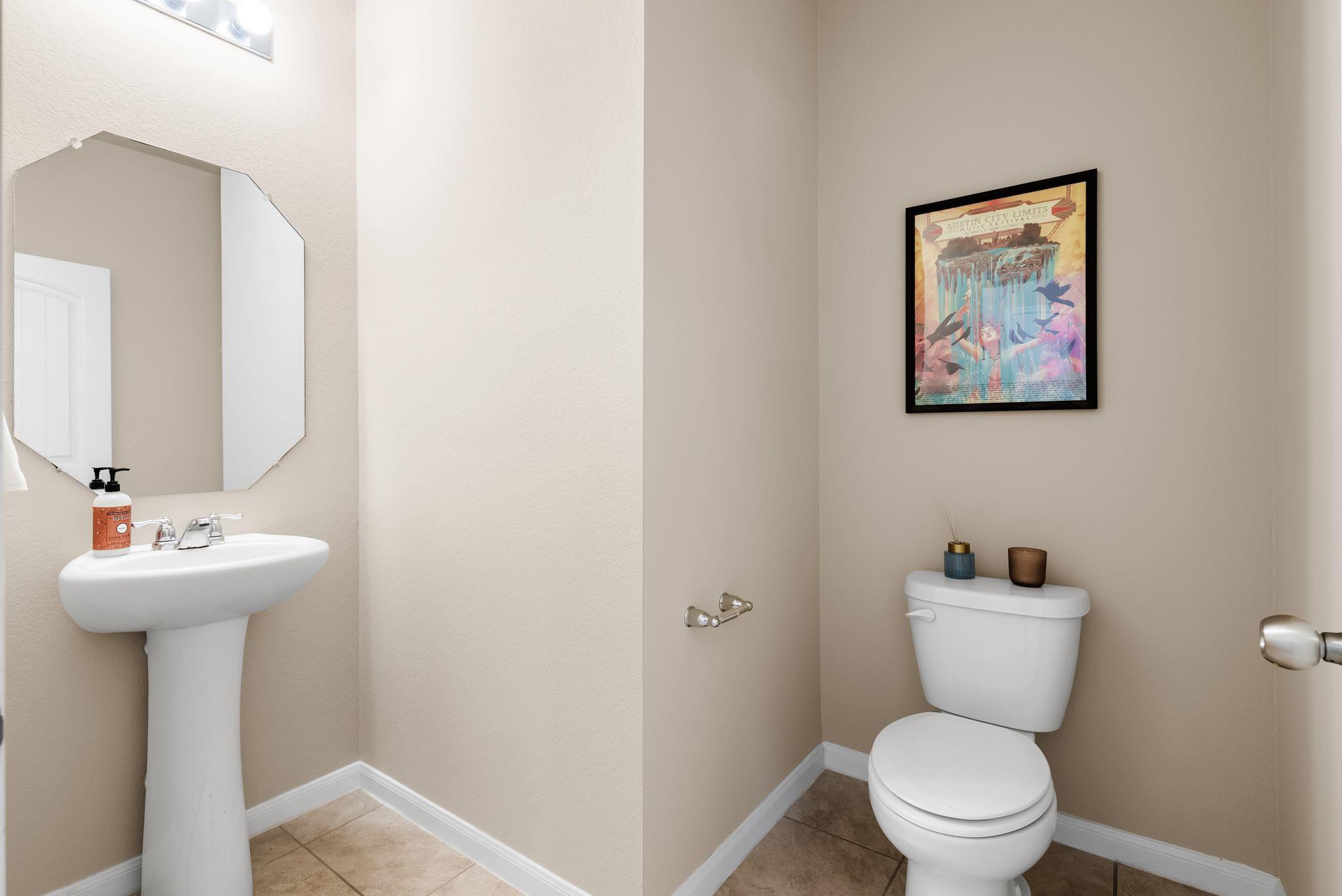 6916 Branrust Dr, Austin, TX 78744