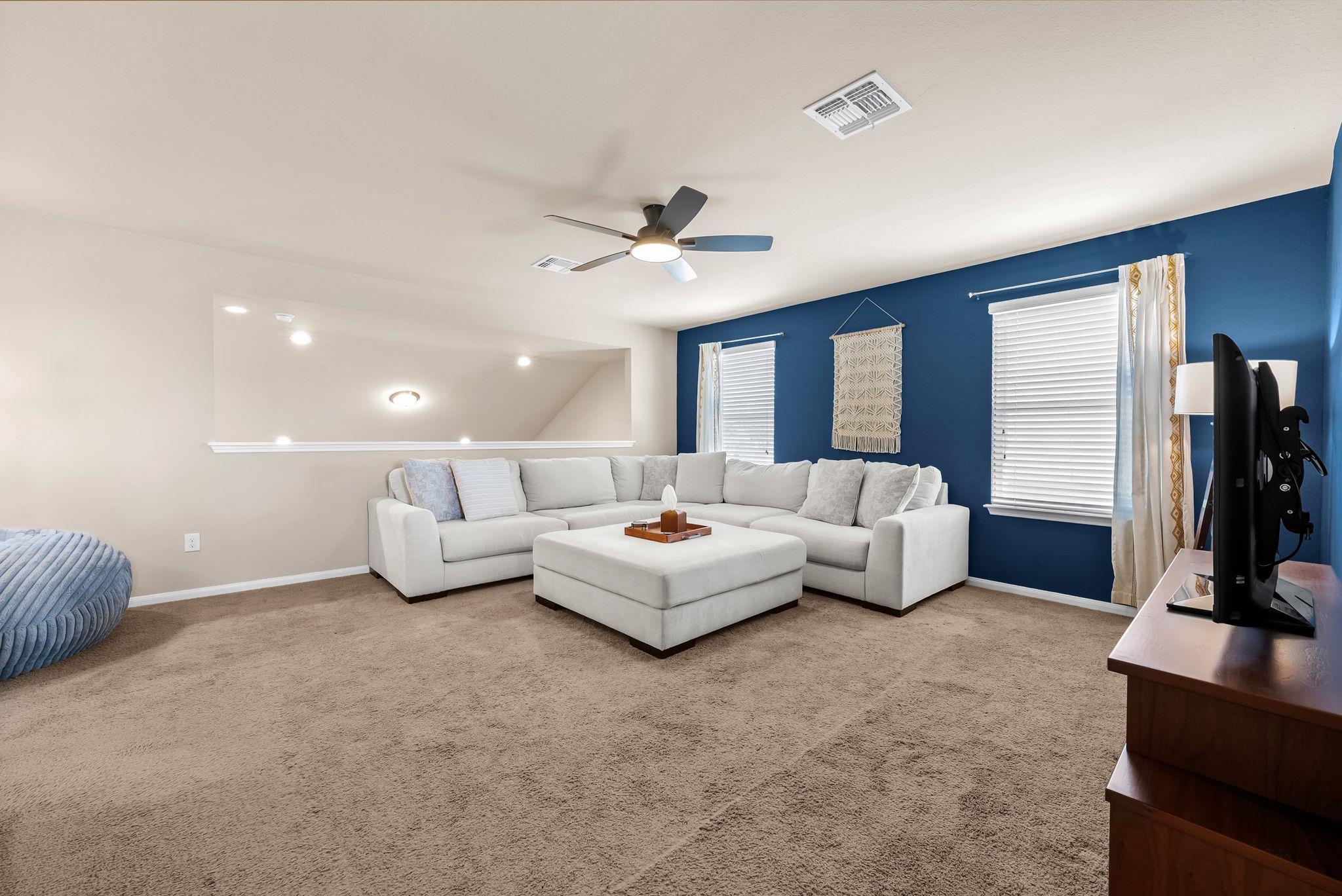 6916 Branrust Dr, Austin, TX 78744