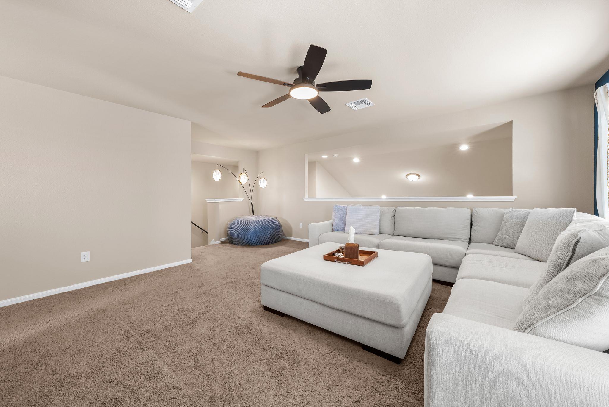 6916 Branrust Dr, Austin, TX 78744