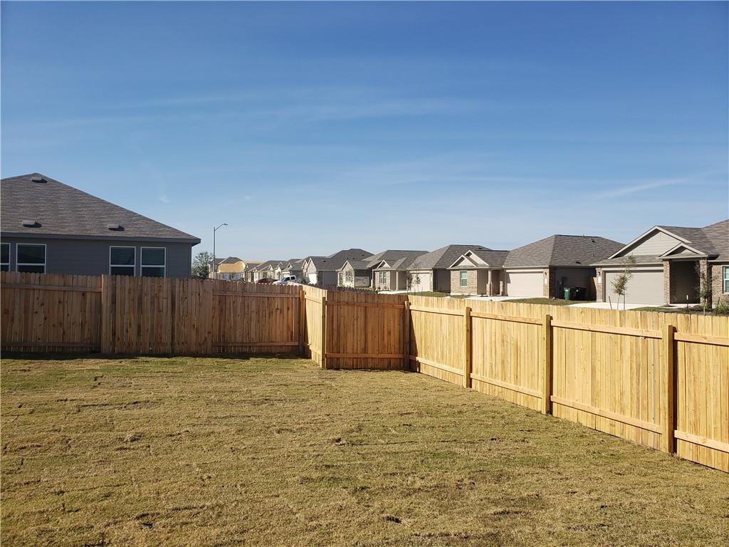 111 Bear Oak St, Hutto, TX 78634