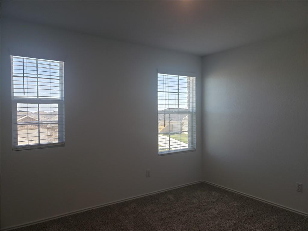 111 Bear Oak St, Hutto, TX 78634