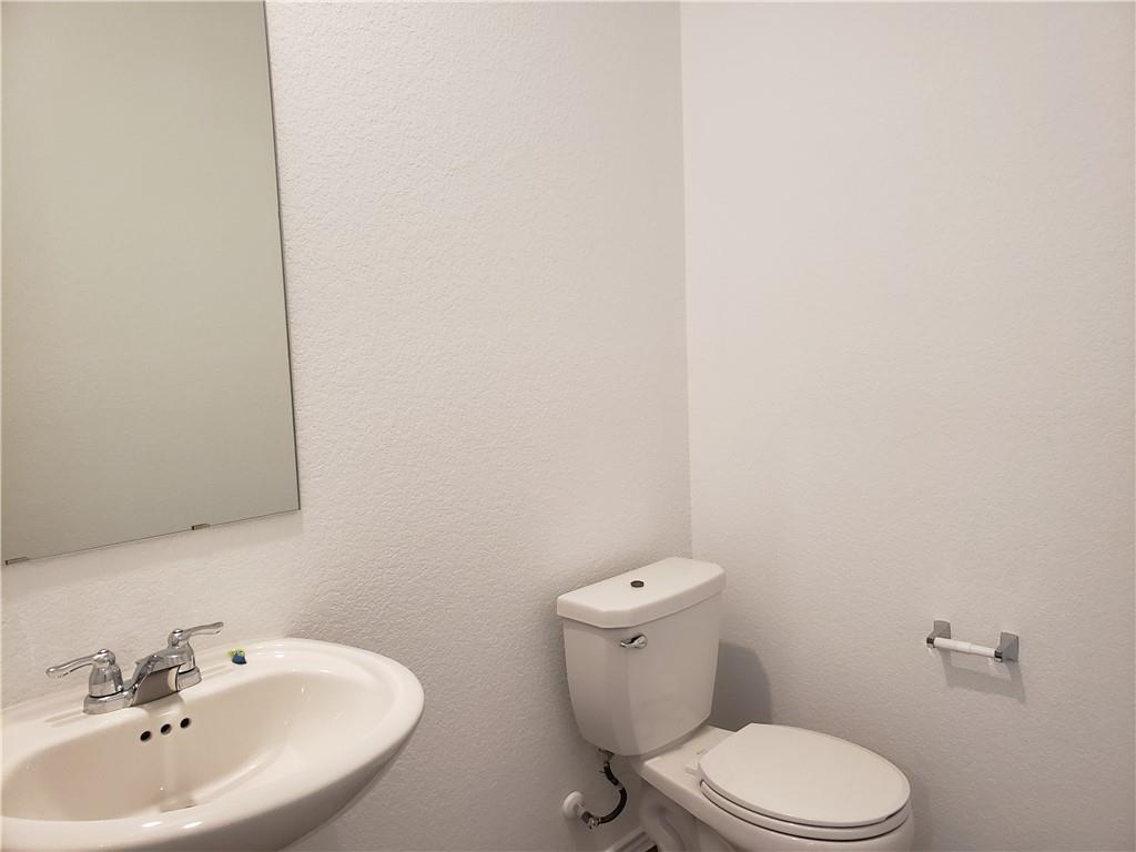 111 Bear Oak St, Hutto, TX 78634