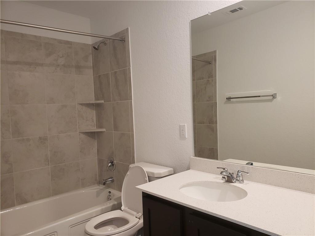 111 Bear Oak St, Hutto, TX 78634