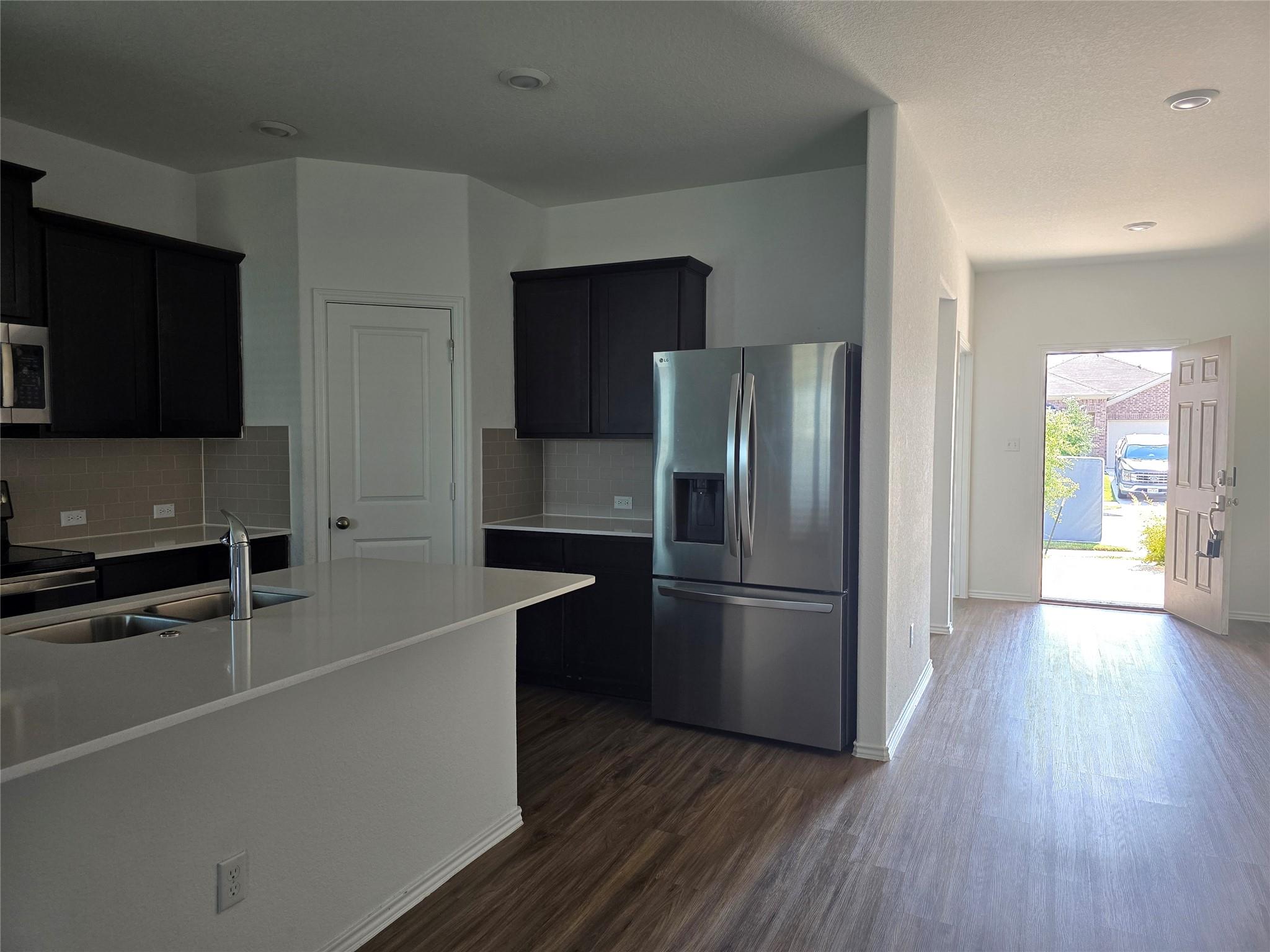 111 Bear Oak St, Hutto, TX 78634