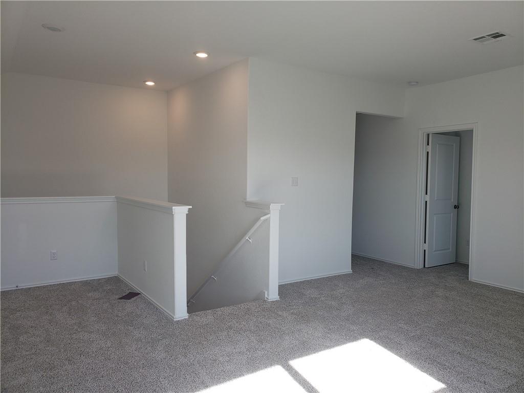 111 Bear Oak St, Hutto, TX 78634