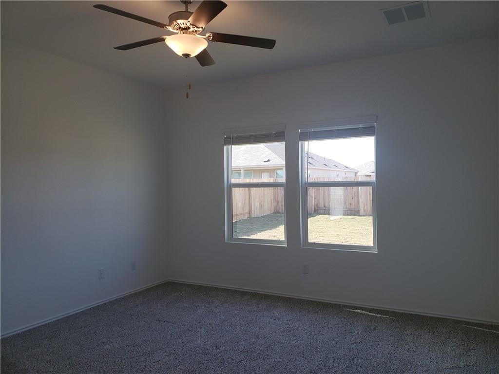 111 Bear Oak St, Hutto, TX 78634