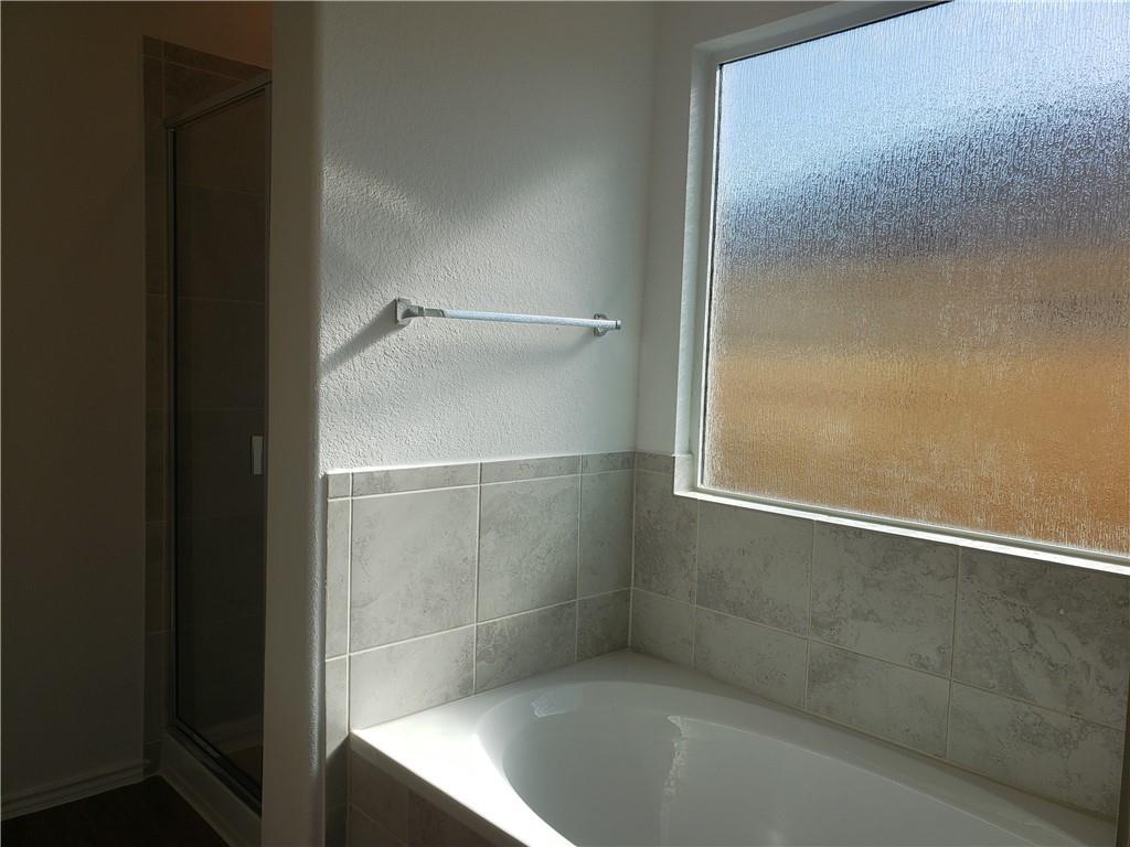 111 Bear Oak St, Hutto, TX 78634