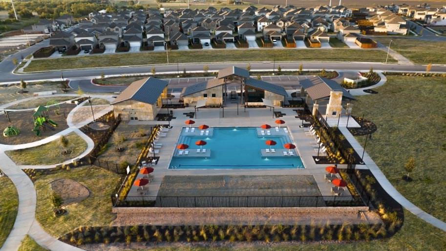 533 Emory Crossing Blvd, Hutto, TX 78634