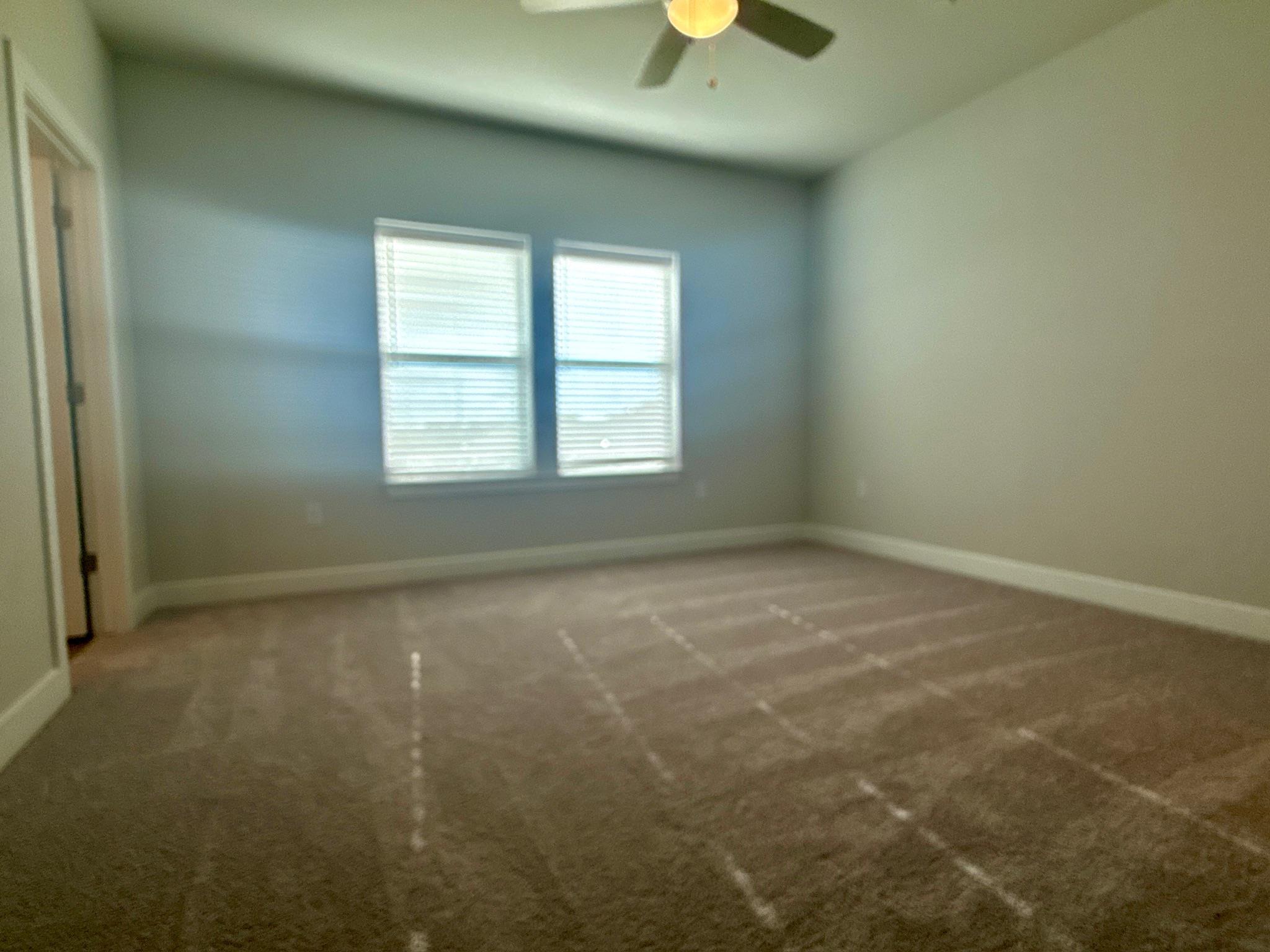 533 Emory Crossing Blvd, Hutto, TX 78634