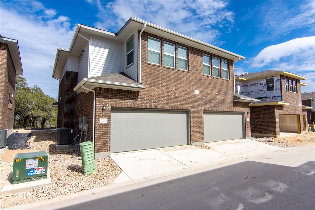 605 N West South St St # 391, Leander, TX 78641